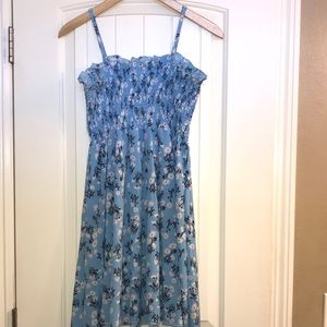 Women’s size small dress